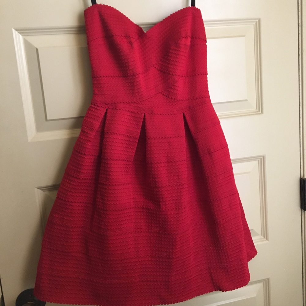 Red Dress Homecoming Cocktail sweetheart neckline